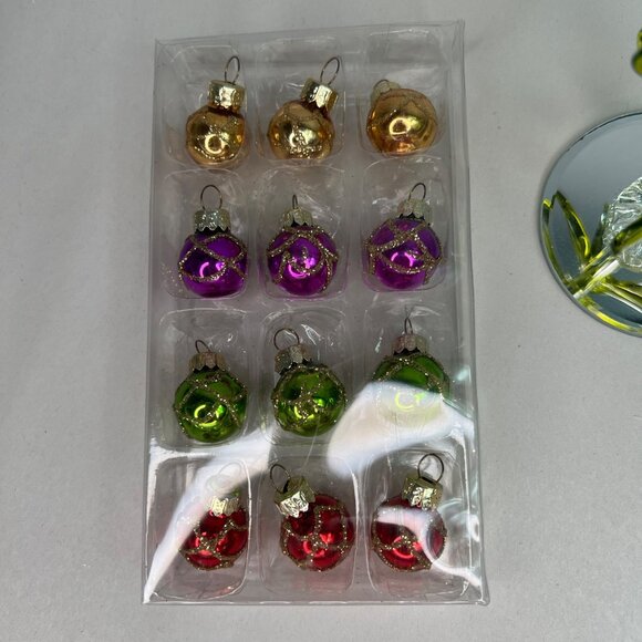 Hand Made Crystal Art Glass Holiday Christmas Trees + 12 Colorful Ornaments - Picture 4 of 10